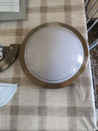 Plafones de cristal y metal