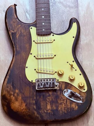 Guitarra Eléctrica Estilo Relic