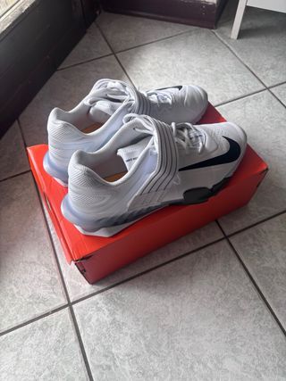 Nike Savaleos Bianco Nero