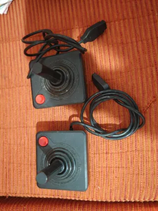 2 Joysticks Clásicos Retro