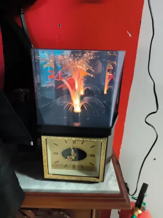 Reloj despertador con lámpara de fibra óptica