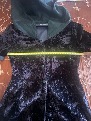 Soprabito in vellutino viola e nero