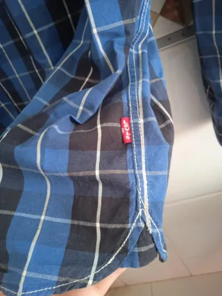 Camisa Levi's cuadros azul y negro Talla L