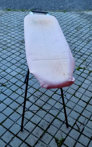 Tabla de planchar plegable
