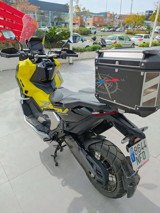 Honda X-ADV 2025 Automática