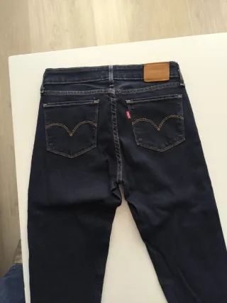 Pantalón tejano Levi's azul