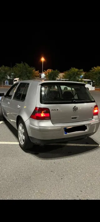 Volkswagen Golf 2002