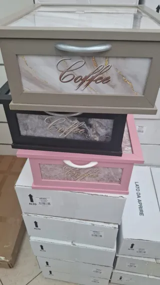 Porta cialde con vetro effetto marmo