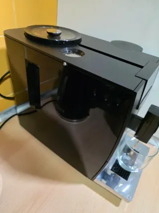 Cafetera automática jura ena 4