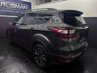 Ford Kuga 2.0 TDCi 110kW 4x2 ST-Line