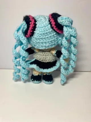 Muñeca Crochet Hatsune Miku