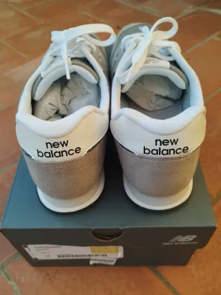 Zapatillas New Balance t.44 Gris y Blanco nuevas