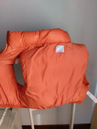 Chaleco acolchado naranja