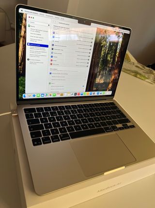 MacBook Air 13” M4 16GB RAM 256GB SSD Oro