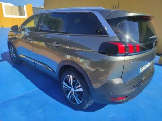 Peugeot 5008 2018