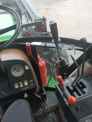 JOHN DEERE 3350 DT TRACTOR