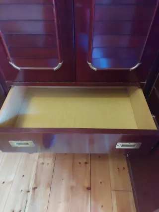 Armario marinero madera y metal