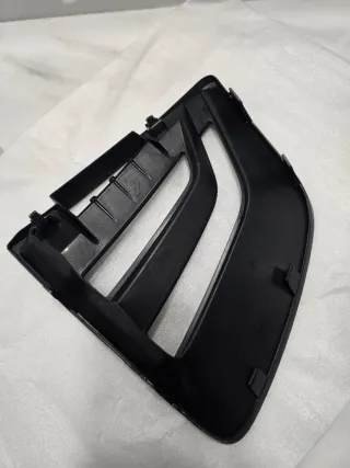 Embellecedor y luz antiniebla Hyundai