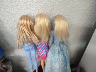 Lote 4 Barbies Vestidos Elegantes