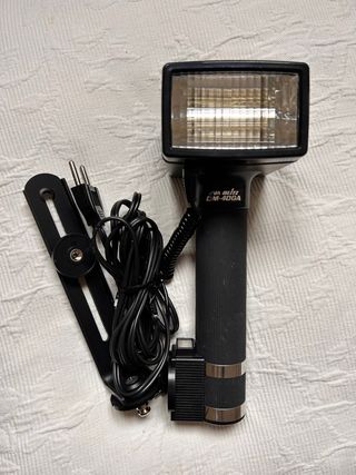 Attrezzatura Fotografica: Fotocamere, Obiettivi e Accessori