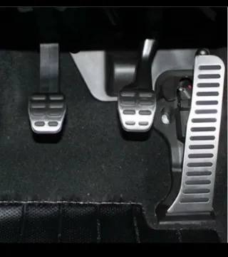 Pedales aluminio nuevos tipo Golf 5 GTI