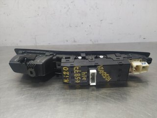 MANDO ELEVALUNAS DELANTERO IZQUIERDO HYUNDAI I20