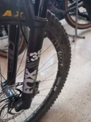 Bicicleta eléctrica doble aluminio montaña 29