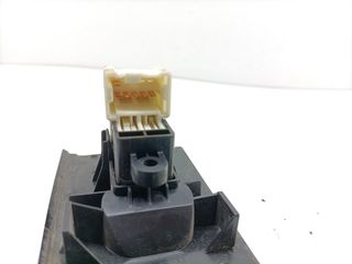 MANDO ELEVALUNAS DELANTERO DERECHO NISSAN TERRANO/TERRANO.II