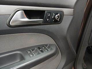 Volkswagen Touran 2011