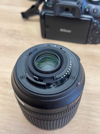 Nikon D5100 18-105mm