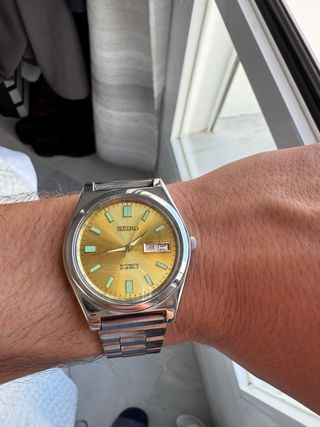 Reloj Seiko Vintage Dorado y Plateado