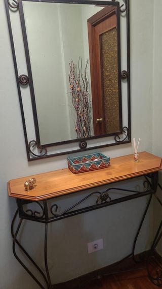 -Mueble de entrada madera y metal -espejo