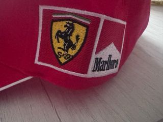 Cappello Ferrari Marlboro Rosso