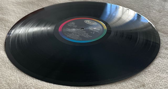 Tina Turner - Foreign Affair