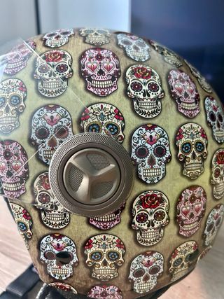 Casco NZI Semi Integral Calaveras