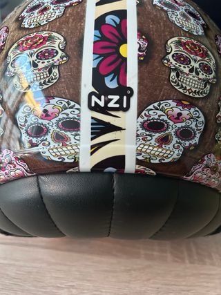Casco NZI Semi Integral Calaveras