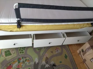 Cama infantil doble blanca