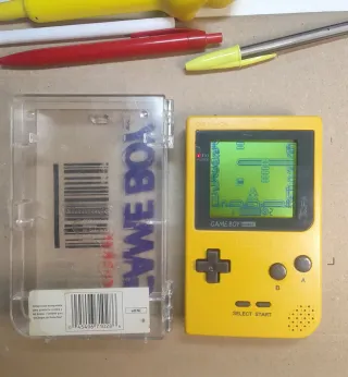 Nintendo Game Boy Pocket
