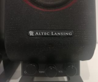 Altavoces Altec Lansing Negros (2 unidades)