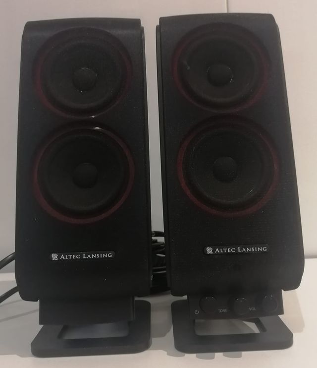 Altavoces Altec Lansing Negros (2 unidades)