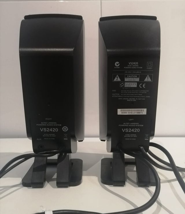 Altavoces Altec Lansing Negros (2 unidades)