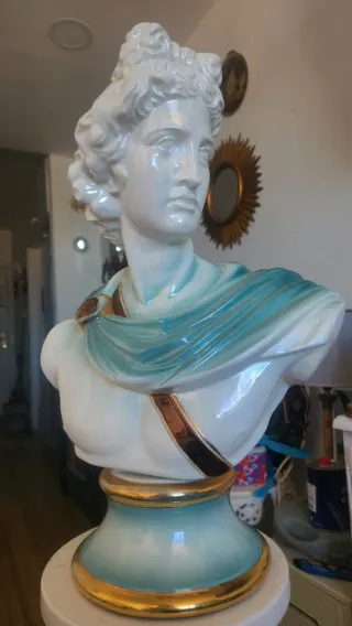 Busto clásico del Dios Apolo con base de cerámica