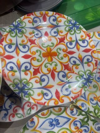 Set piatti porcellana decorati