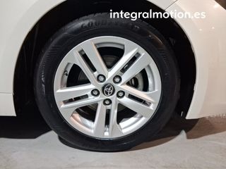 Toyota Corolla 1.8 125H ACTIVE E-CVT