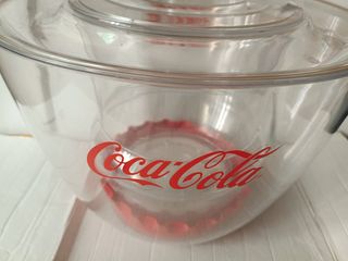 Cubitera de Coca-Cola con luz LED