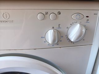 Lavadora Indesit WI62