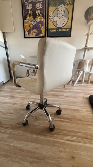 Silla de escritorio acolchada beige