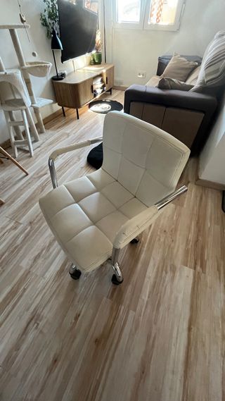 Silla de escritorio acolchada beige