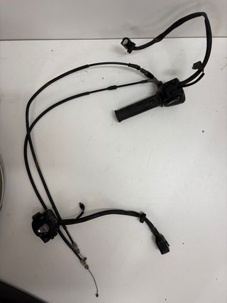 Despiece accesorios  Honda CB125R