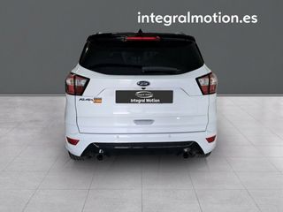 Ford Kuga ST-Line 1.5 EcoBoost 110kW (150CV)